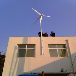 家用小型风力发电机 蓄电池
