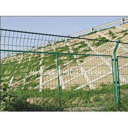 甘肃规模大的护栏网生产基地|天水护栏网价